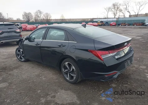 2023 Hyundai Elantra Limited z USA, uszkodzony, nr VIN KMHLP4AG6PU400980